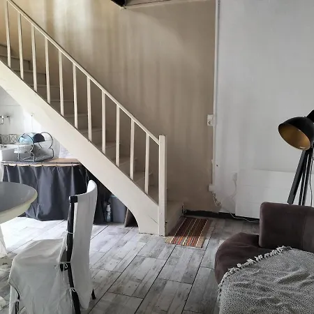 In Its Simplicity Le Bourdet