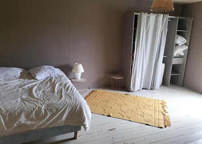 In Its Simplicity * Le Bourdet